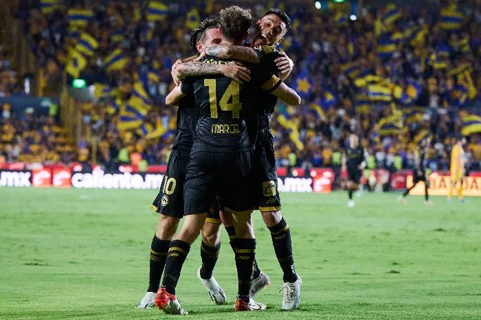 MEXSPORT Toluca rescató el empate con un jugador menos