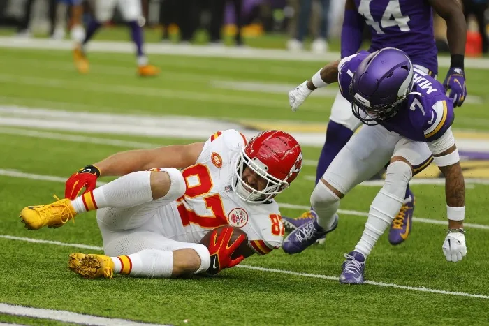 AP Kansas City enfrentando a los Vikings