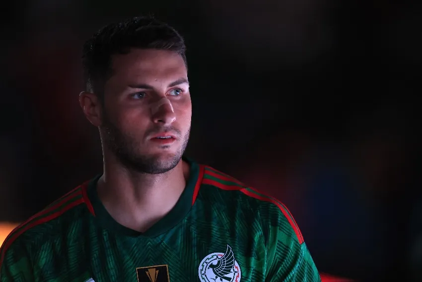 MEXSPORT Santi Giménez en el juego ante Ghana