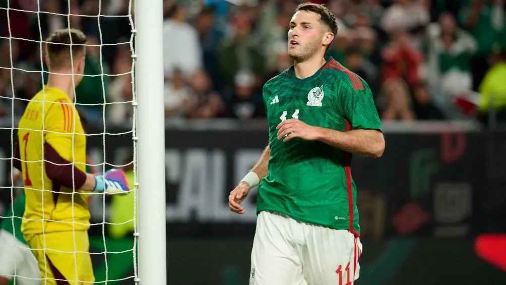 MEXSPORT Santi Giménez fue el titular contra Alemania