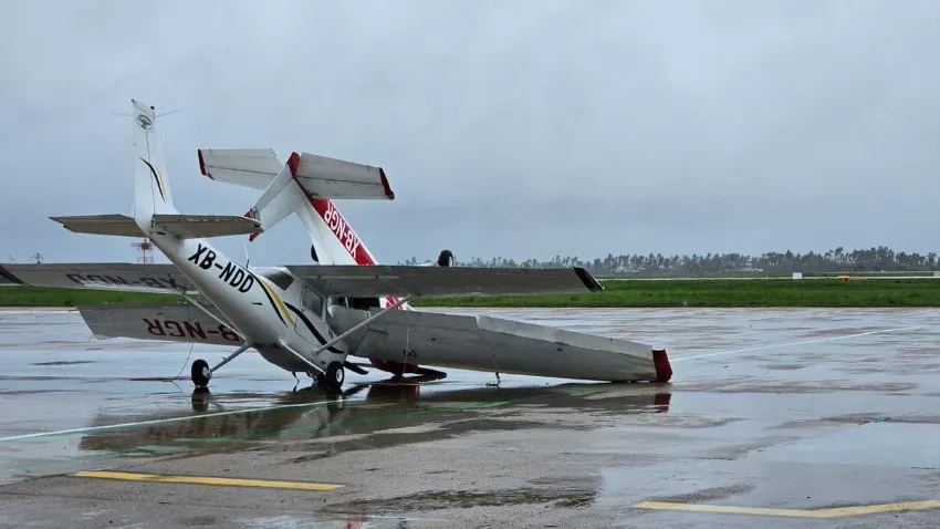 @xime_garmendia Avión perjudicado por Otis