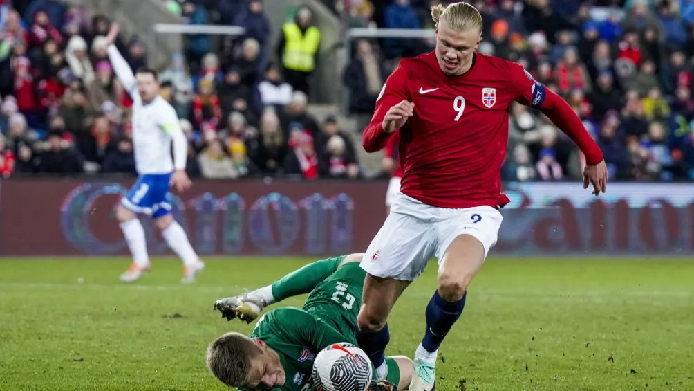 AP Erling, durante la última Fecha FIFA con su selección