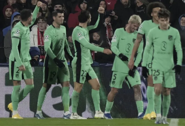 AP Jugadores Colchoneros en festejo de gol