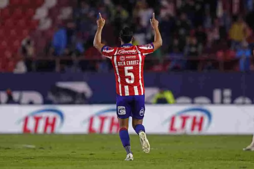 MEXSPORT Ricardo Chávez celebra el gol de los potosinos