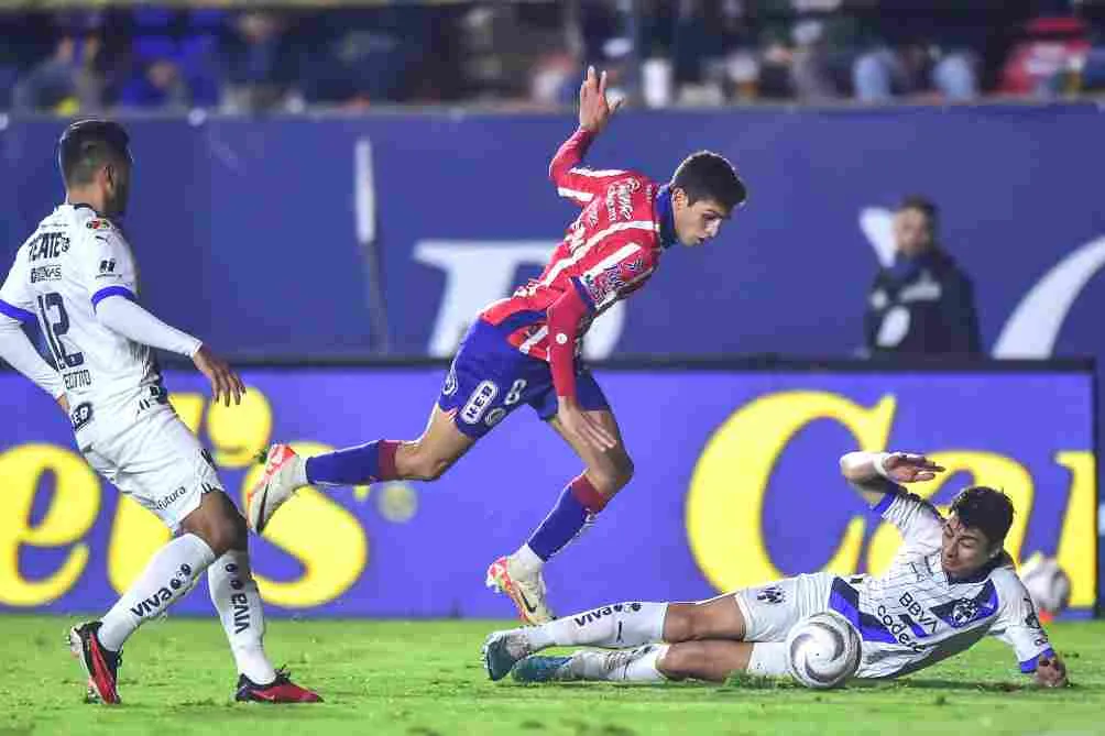 MEXSPORT Sanabria en acción en el Alfonso Lastras