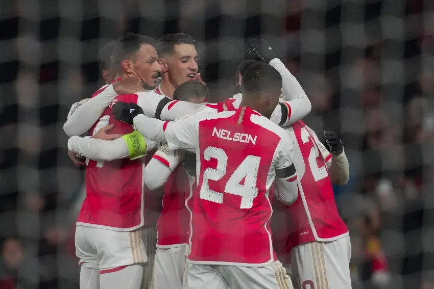 MEXSPORT Arsenal avanzó a los Octavos de Final de la Champions League