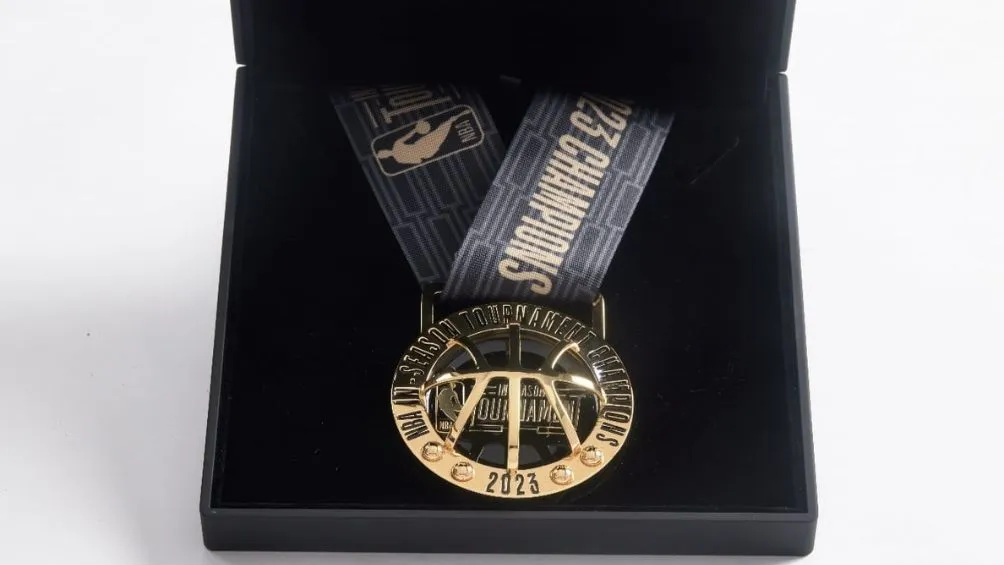 CORTESÍA NBA MÉXICO Las medallas del In-Season Tournament