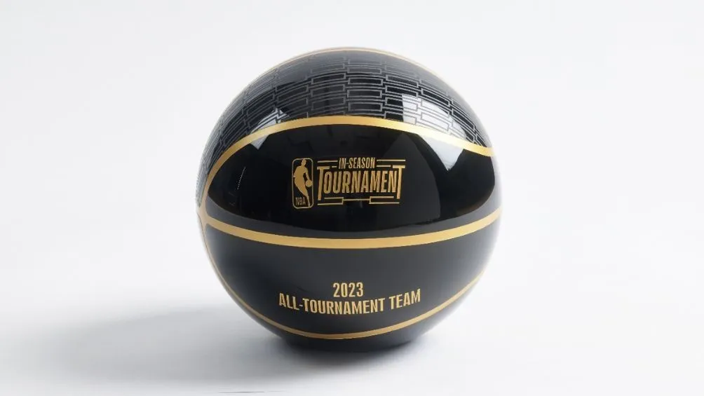 CORTESÍA NBA MÉXICO El balón que recibirá el equipo del torneo