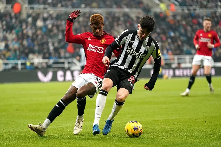 AP Rashford en un partido del United