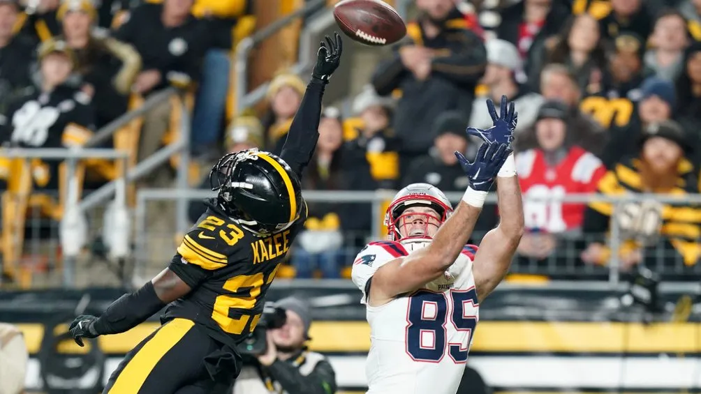 AP Patriots vencieron a los Steelers