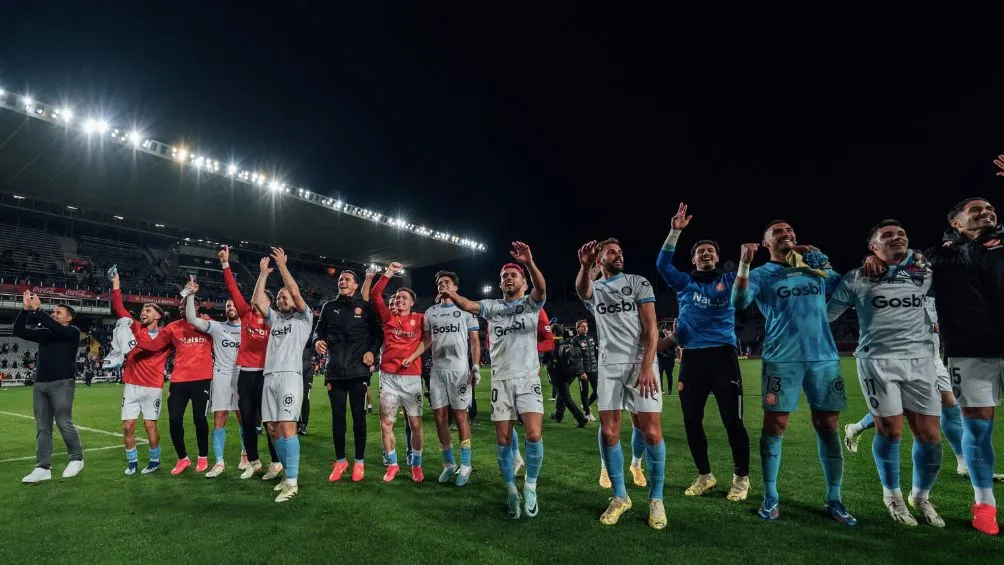 TWITTER: @GironaFC Girona ganó en Montjuic