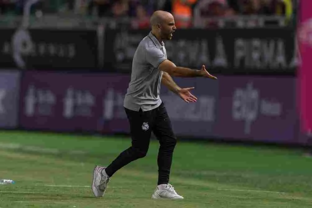 MEXSPORT Arce como estratega de Puebla