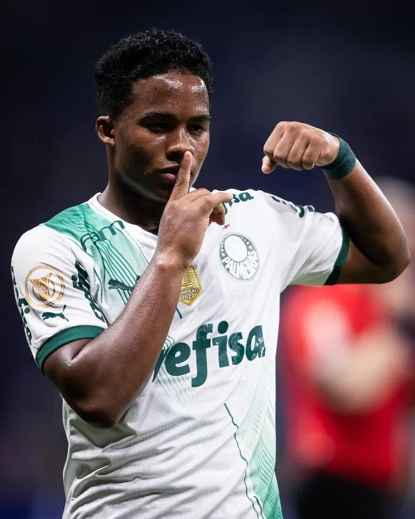INSTAGRAM @endrick Endrick jugando con Palmeiras