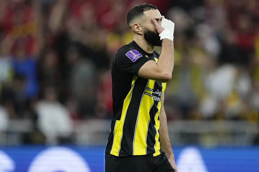 AP Medios saudíes reportan la salida de Benzema de Jeddah