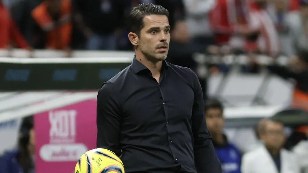 MEXSPORT Fernando Gago debutó a Chivas