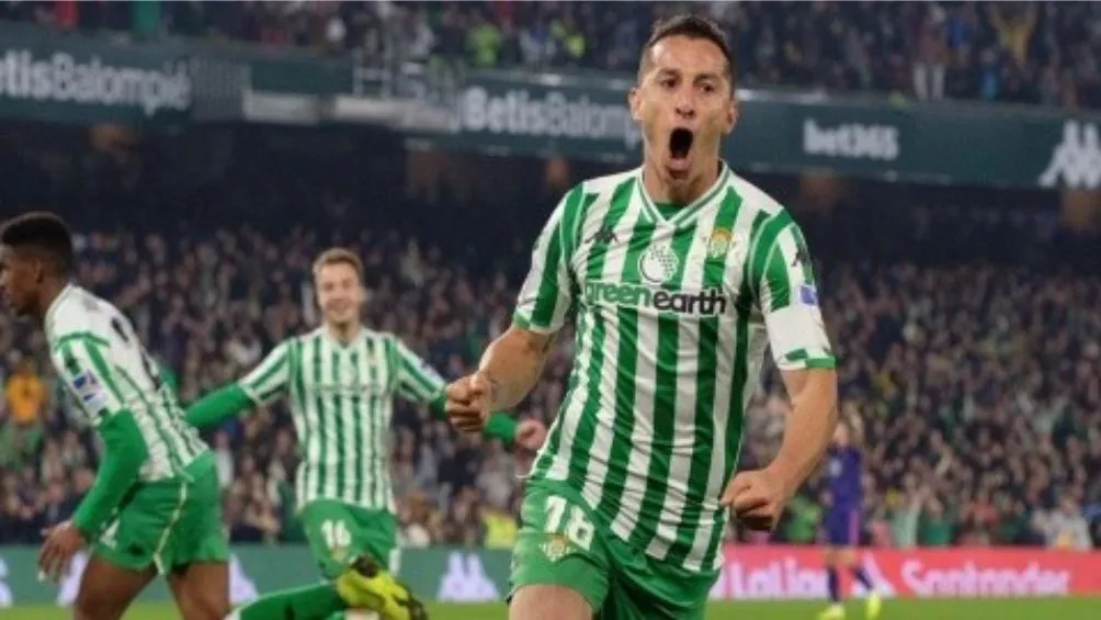 AP Andres Guardado con el Real Betis