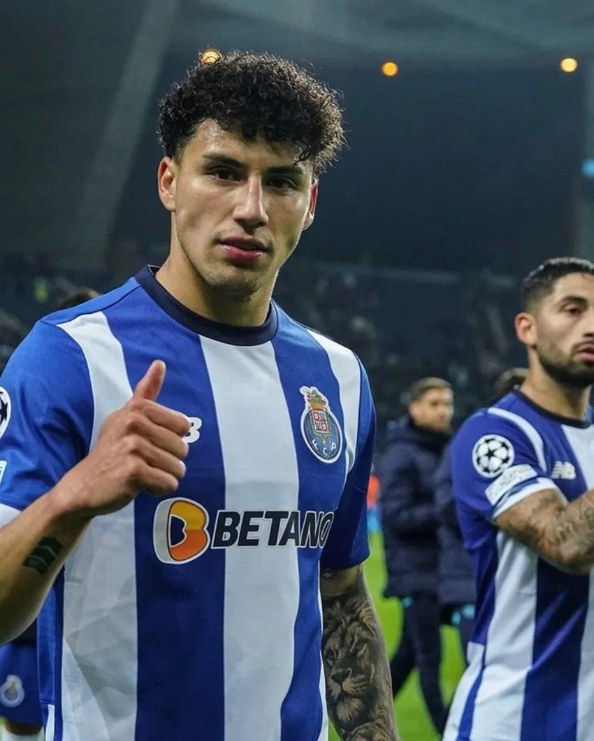 @sanchezjorgie4 Jorge Sánchez dejará al Porto