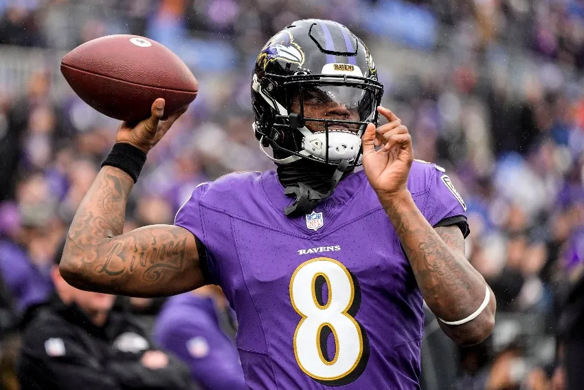 AP Lamar Jackson busca el Super Domingo con Ravens