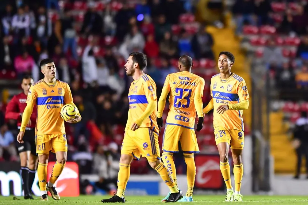 MEXSPORT Tigres en su visita a Gallos Blancos