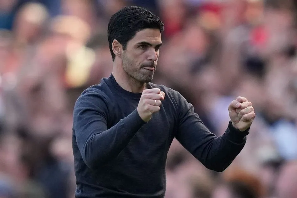 AP Arteta en un partido de Arsenal
