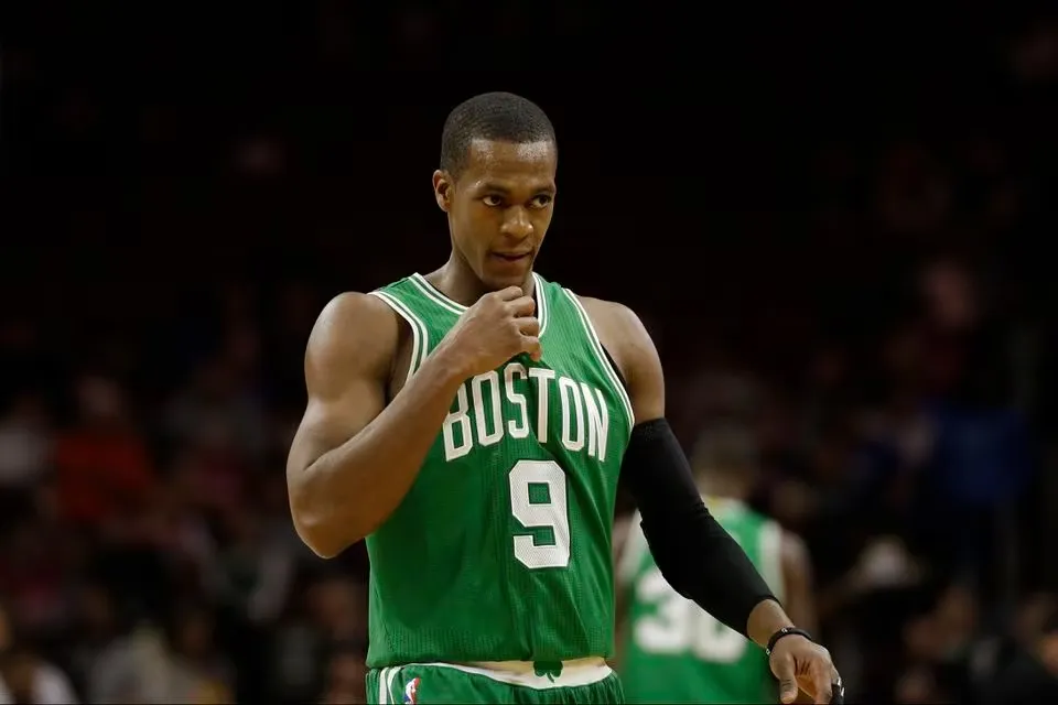 AP Rajon Rondo fue detenido en Indianápolis