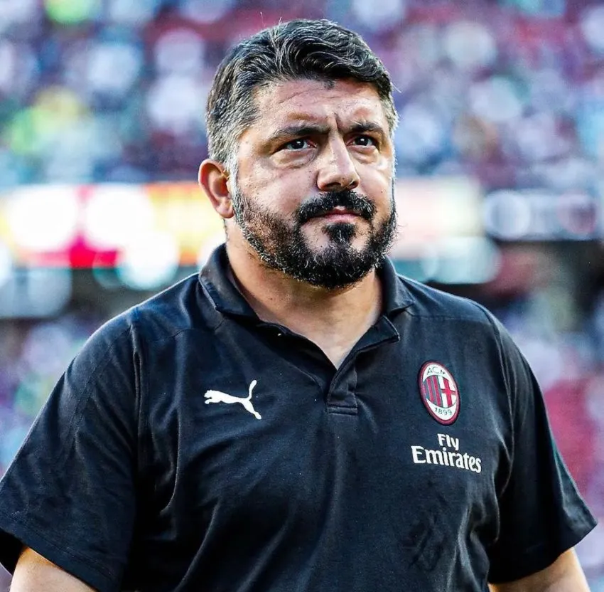 INSTAGRAM: @gttuso1 Con Milan