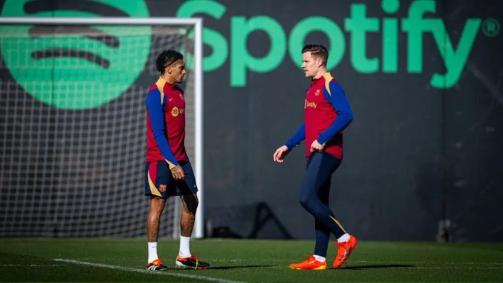 TWITTER: @FCBarcelona Ter Stegen en los entrenamientos del club