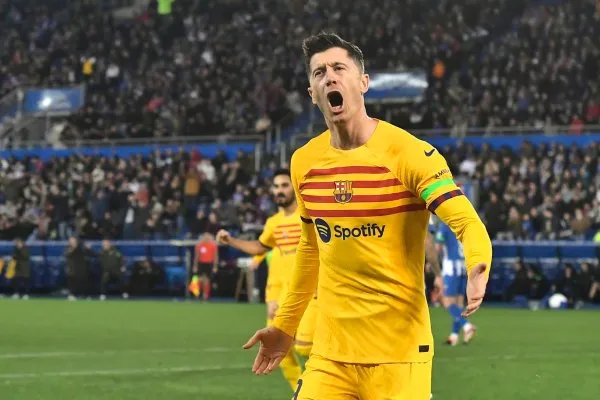 AP Lewandowski festeja un gol