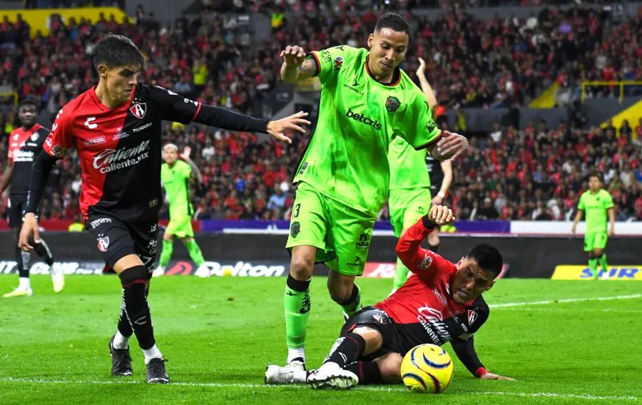 IMAGO7 El Puma en juego ante Atlas