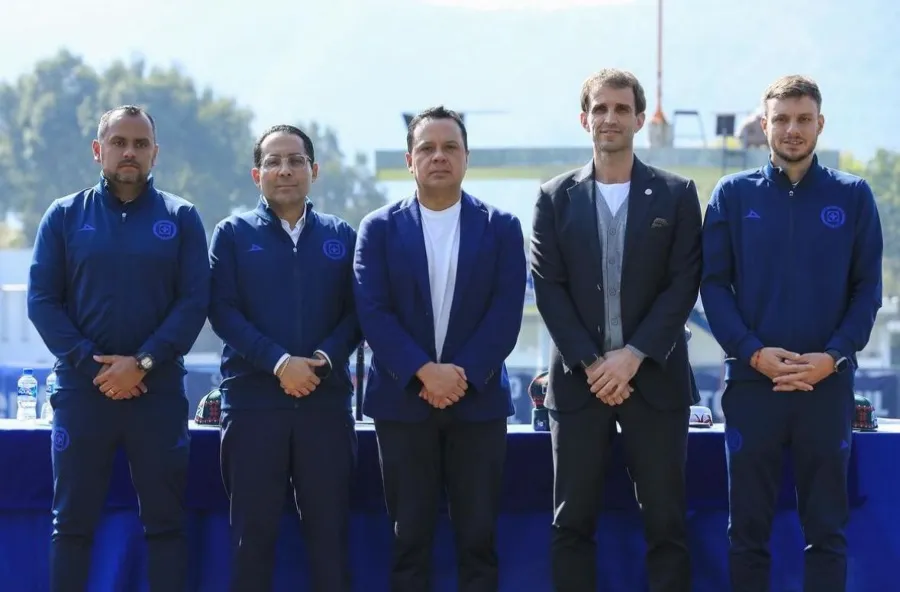 TWITTER @CruzAzul Evalúan el desempeño del equipo