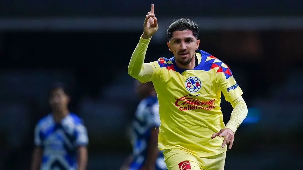 IMAGO7 Diego Valdés festeja un gol