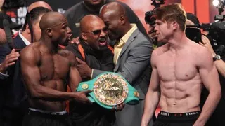 AP Mayweather previo a su deulo vs Canelo