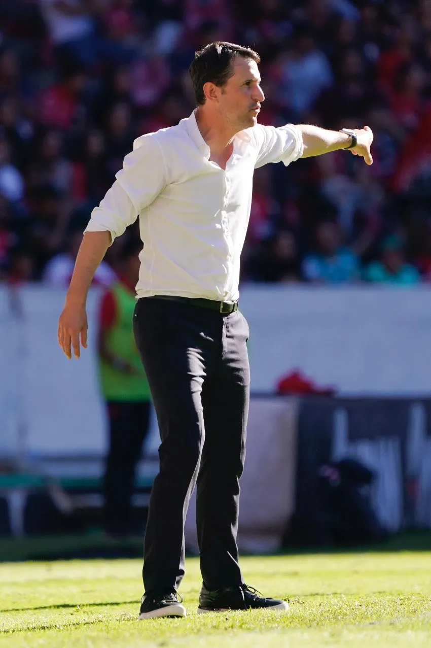 IMAGO7 Beñat San José en un partido de Atlas