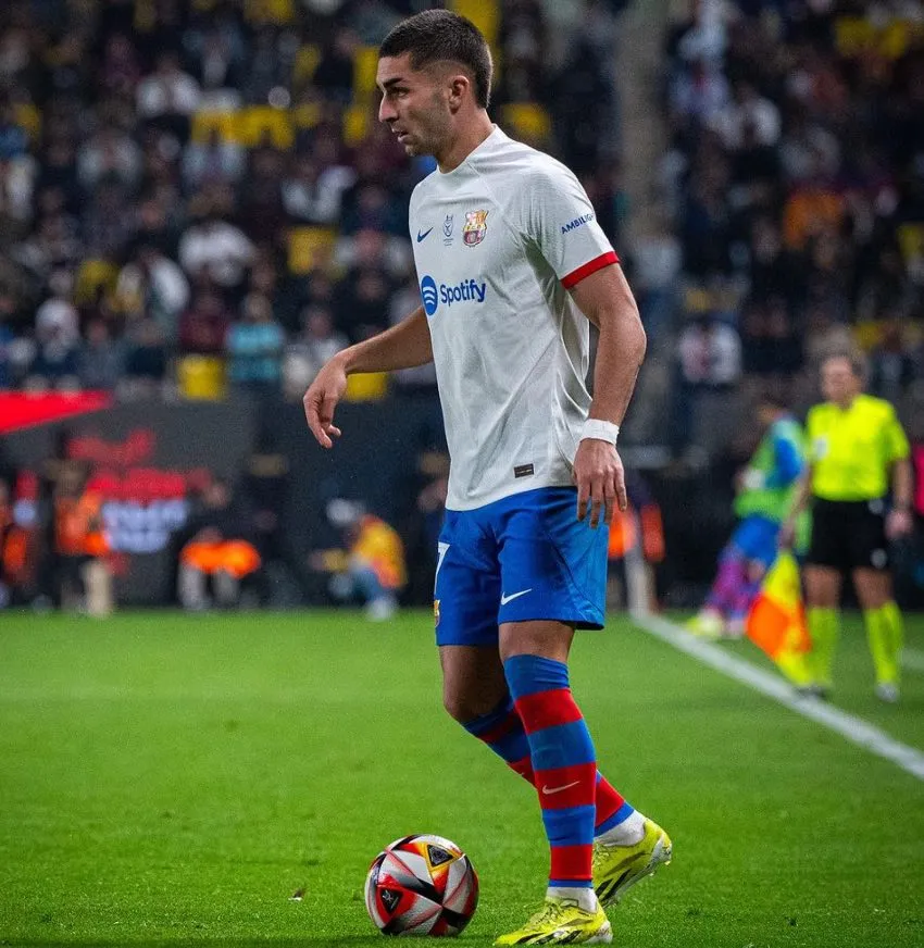 @ferrantorres Ferran Torres en un partido de Barcelona
