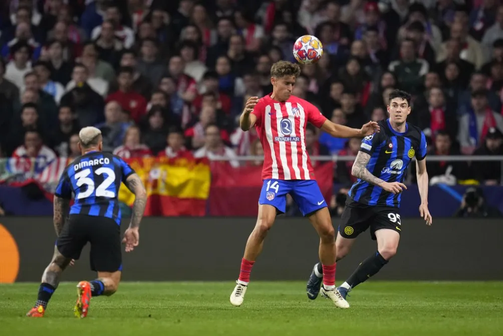 AP Llorente en el duelo ante Inter