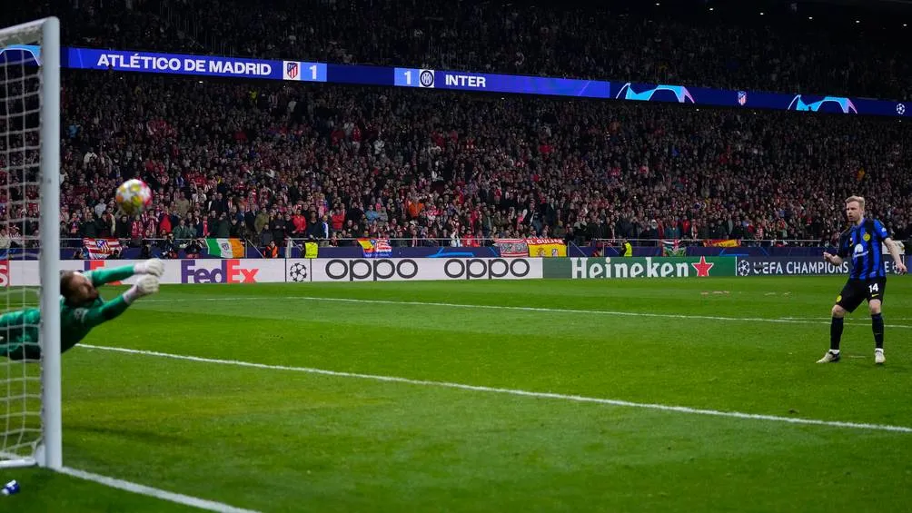 AP Oblak se vistió de héroe en penales