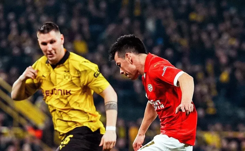 INSTAGRAM: @psv Lozano en el partido contra el Dortmund