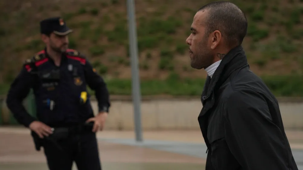 AP Alves pasó 14 meses en prisión