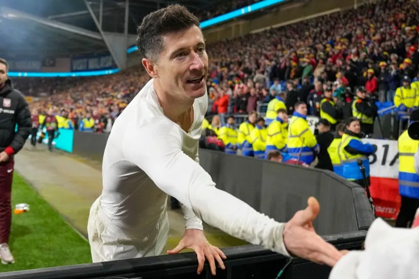 AP Lewandowski en festejo