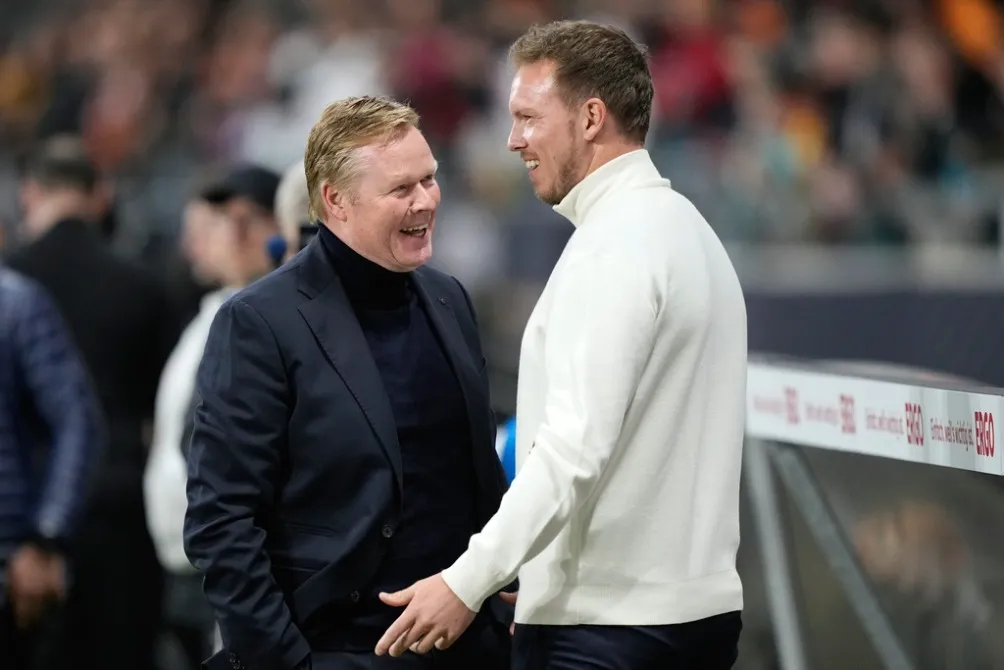 AP Koeman y Nagelsmann en el amistoso entre Países Bajos y Alemania