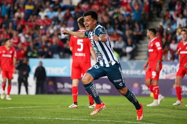 IMAGO7 Miguel Rodríguez festeja su gol