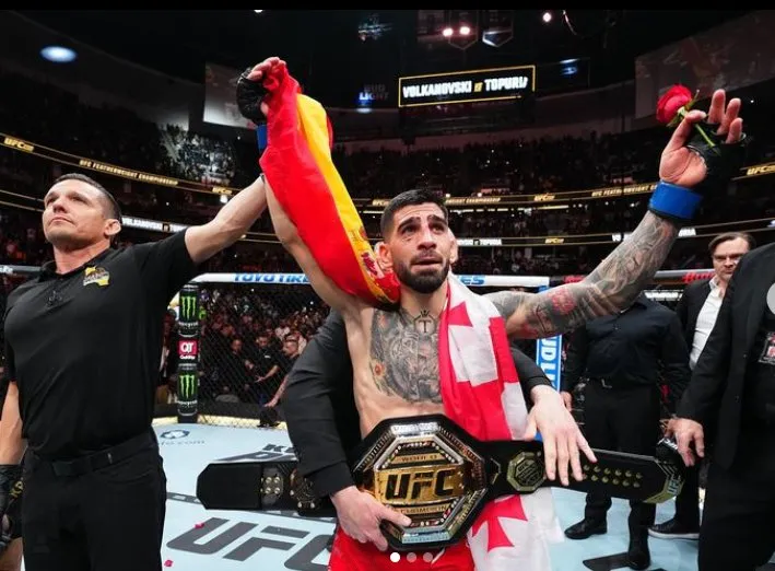 IG @iliatopuria Topuria tras una pelea