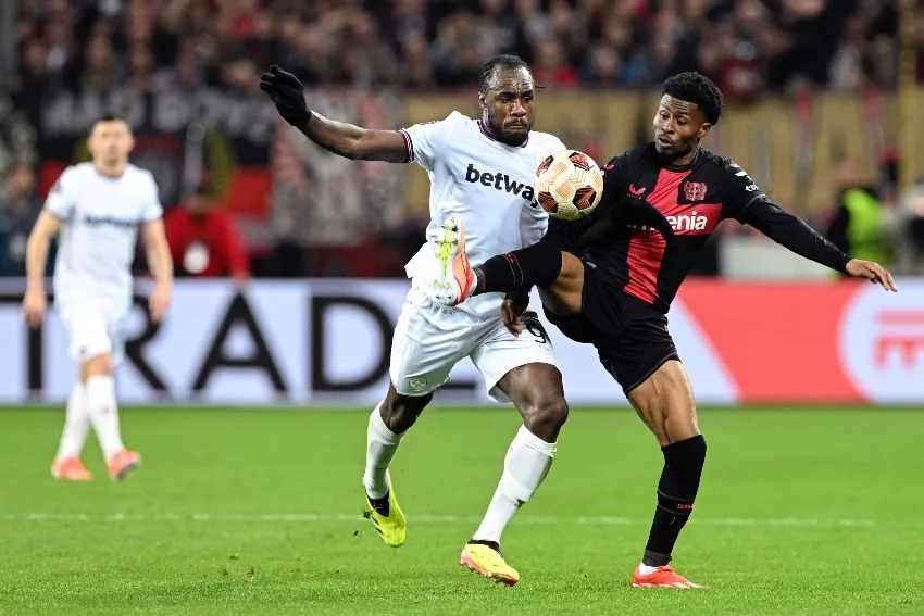 AP Leverkusen tiene dos goles de ventaja sobre West Ham