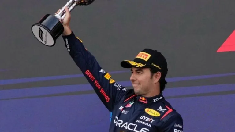 AP El mexicano en el podio de Japón