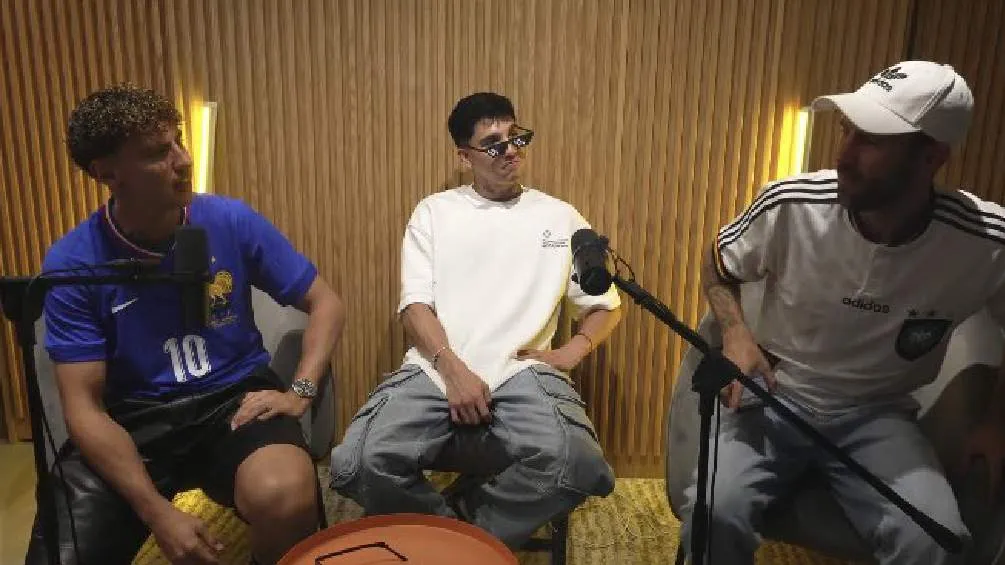 X: @TRIIISECTA La Triiisecta