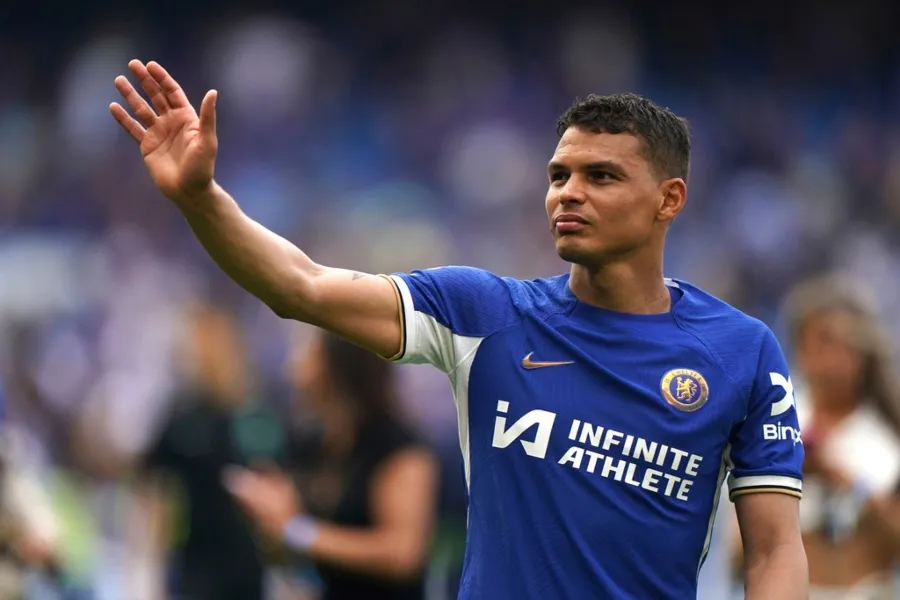 AP Thiago Silva se va del Chelsea