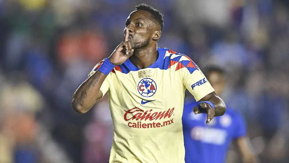 IMAGO7 Dejaría el equipo tras dos torneos