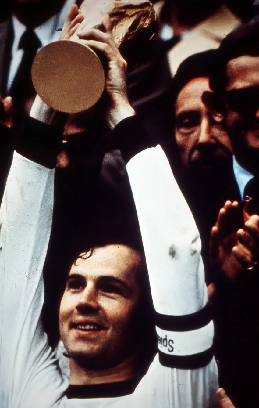 MEXSPORT Franz Beckenbauer multicampeón alemán