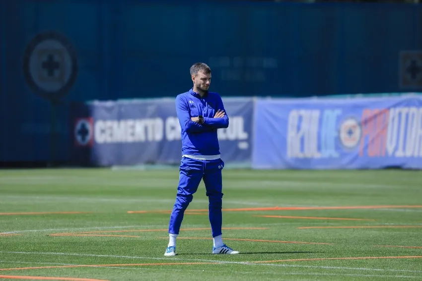 @CruzAzul Anselmi en entrenamiento con Cruz Azul