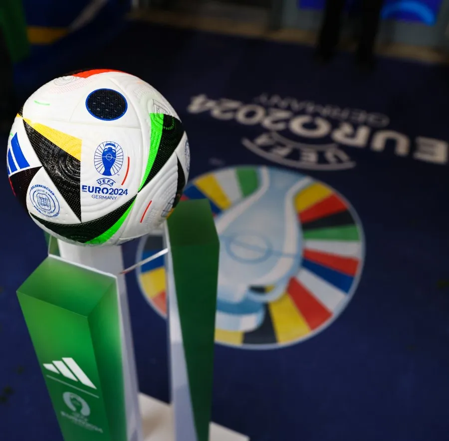 X: @EURO2024 Balón de la Eurocopa 2024